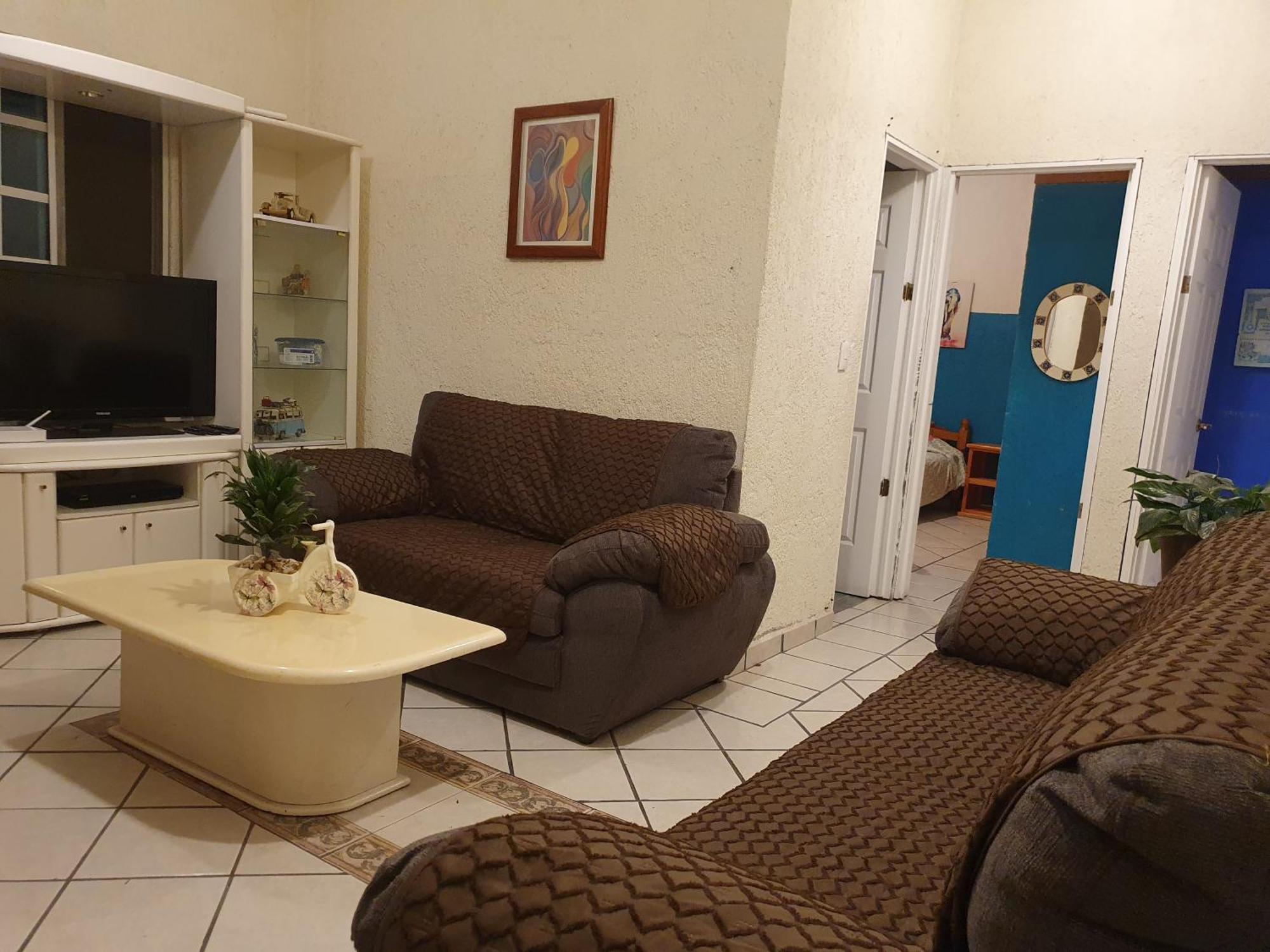 Casa Los Peregrina เควนาวากา ภายนอก รูปภาพ